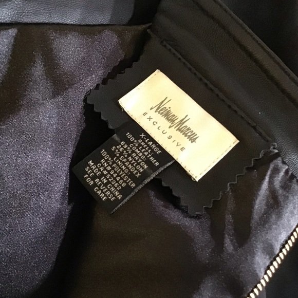 NEIMAN MARCUS EXCLUSIVE NWOT AUTHENTIC BLACK LEATHER KNIT SIDE PANELS SK… - Picture 5 of 5